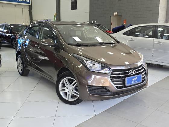 HYUNDAI HB20S 1.6 COMFORT PLUS 16V FLEX 4P MANUAL HYUNDAI HB20S 1.6 COMFORT PLUS 16V FLEX 4P MANUAL